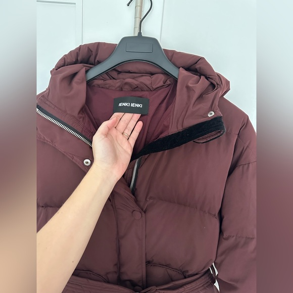 SOLD! SOLD! IENKI IENKI Puffer Jacket in Bordeaux Nylon Size M - Picture 9 of 16